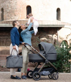 Cangaroo Macan Black 3-in-1 Combi Kinderwagen Incl. Autostoel 2826 -Kinderwagenserie Winkel cangaroo macan grey 3 in 1 combi kinderwagen incl. autostoel 2819 8