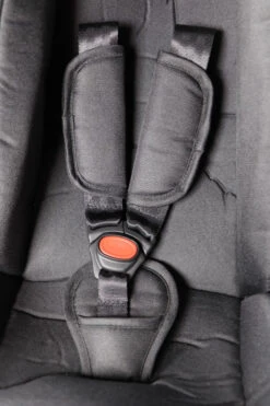 Ding Fenix Grey/Silver Autostoel 0-13kg -Kinderwagenserie Winkel ding fenix veiligheidsgordel 1