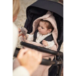 Jollein Grain Knit Wild Rose 3/5 Punts 0-9 Maanden Autostoel Voetenzak 025-811-67065 -Kinderwagenserie Winkel jollein grain knit wild 0 9 maanden autostoel voetenzak 025 811 67065 1