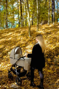 Kunert Mata Gold Black 2-in-1 Combi Kinderwagen MATA-10-GOLD -Kinderwagenserie Winkel kunert mata black mocca 2 in 1 combi kinderwagen mata 02 black 6 1