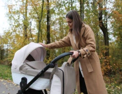 Kunert Talisman Black Flowers 2-in-1 Kinderwagen TA-01-BLACK -Kinderwagenserie Winkel kunert talisman black green 2 in 1 kinderwagen ta 04 black 000