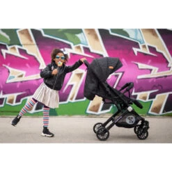 Lorelli Fiorano Rose Quartz Wandelwagen Incl. Beenkap 1002149-2381 -Kinderwagenserie Winkel lorelli fiorano sfeer 3