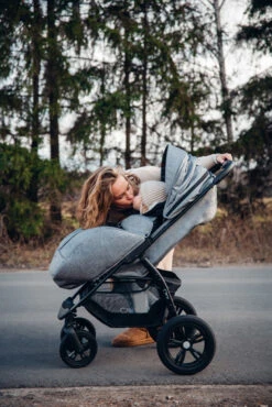 Momi Miya Grey Wandelwagen WOSP00032 -Kinderwagenserie Winkel momi miya wandelwagen wosp00031 23